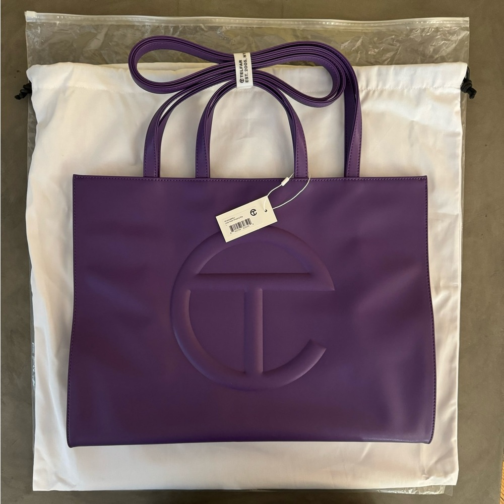 TELFAR Large Shopping Bag in Grape - Picture 9 of 11